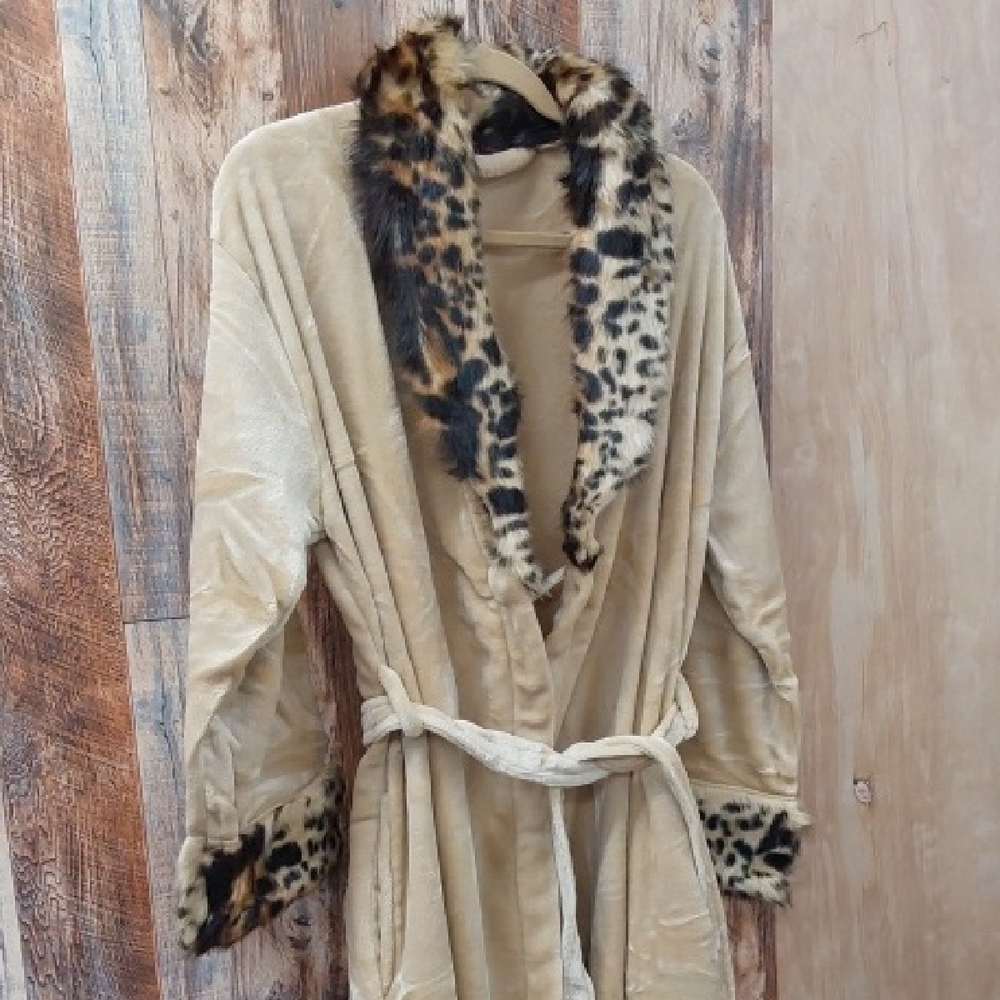 Adrienne Landau Tan Robe with Leopard Trim